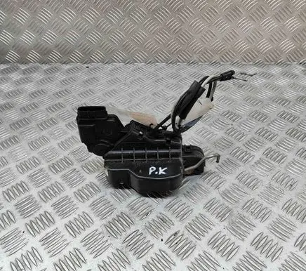 Hyundai H-1, Starex, Satellite Coupe door lock (next to the handle) 813104H020