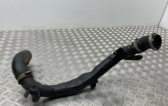 Intercooler hose/pipe