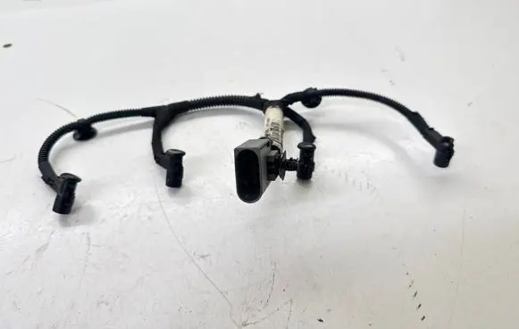 Peugeot 4007 Glow plug wires 961631680