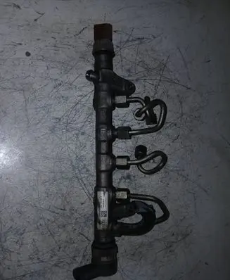 Audi A6 C7 Fuel main line pipe 03L130089Q
