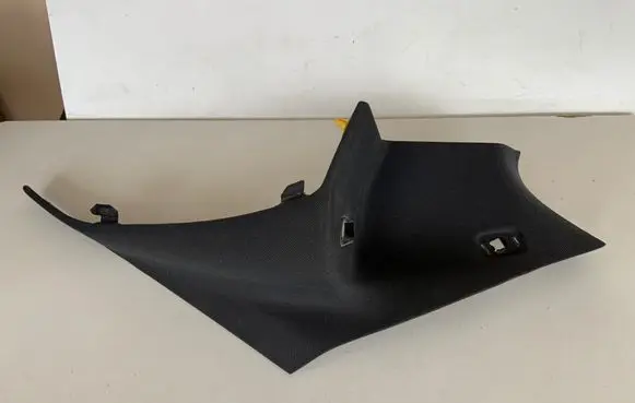 Mercedes-Benz CLA C117 X117 W117 (C) pillar trim A1176902625