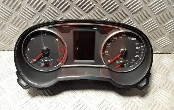 Audi A1 Speedometer (instrument cluster) 8X0920980A A2C53325382 A2C53331519