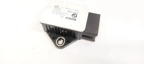 BMW X1 E84 ESP acceleration yaw rate sensor 0265005713 34526782372-01