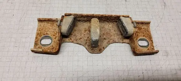 Volvo V70 Trunk lock loop 