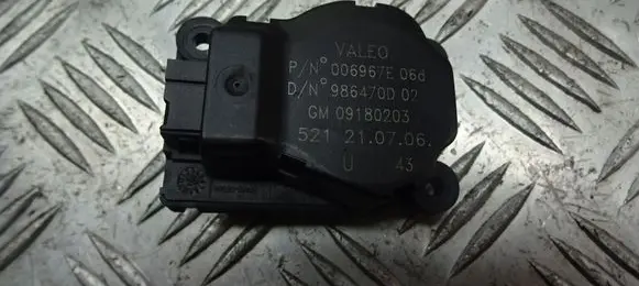 Opel Vectra C A/C air flow flap actuator/motor 09180203