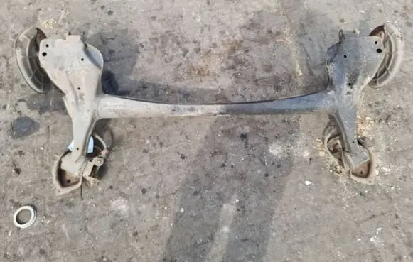 Alfa Romeo Mito Rear axle beam 