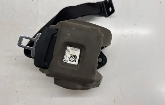 BMW 2 F44 Rear seatbelt 7488771 72117488771 643835400C