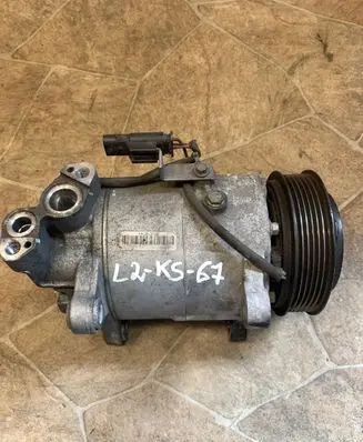BMW X1 F48 F49 Air conditioning (A/C) compressor (pump) 9295050