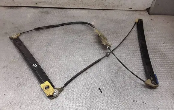 Audi A6 S6 C6 4F Front window lifting mechanism without motor 