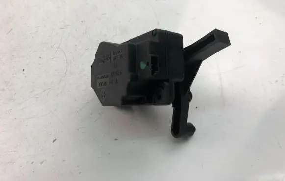Ford C-MAX I Intake manifold valve actuator/motor 6G9N19E616BA