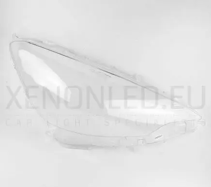 Toyota Prius c Headlight lense 