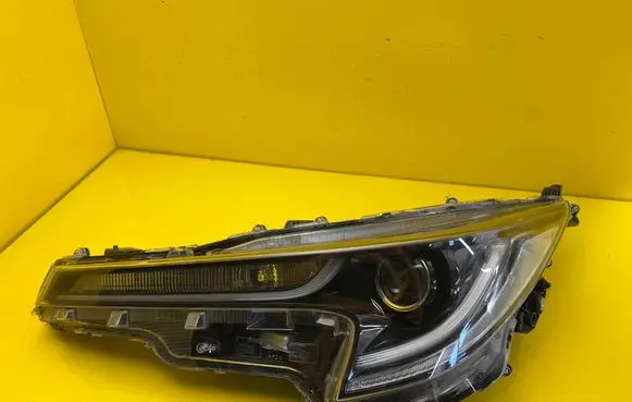 Toyota Corolla E210 E21 Headlight/headlamp 81150-02S70