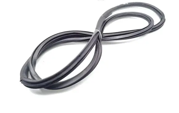Citroen C4 II Picasso Front door rubber seal 
