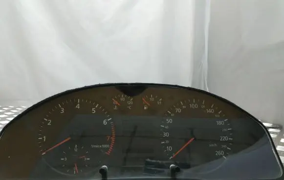 Audi A4 S4 B5 8D Speedometer (instrument cluster) 8D0919861C