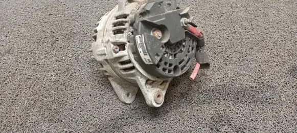 Renault Clio IV Generator/alternator 0124425037