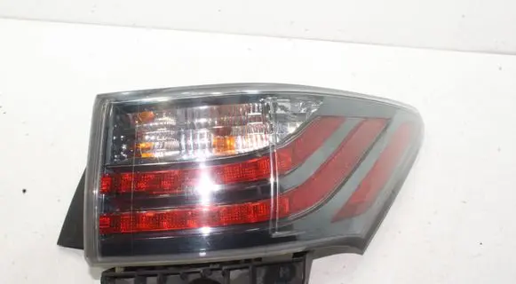 Lexus CT 200H Rear/tail lights