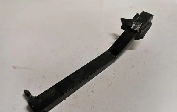 Audi A5 8T 8F Radiator support slam panel bracket 8K0805528A