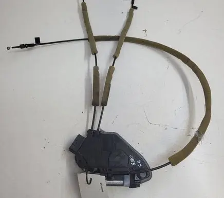 Nissan Leaf I (ZE0) Rear door lock 825013NF0A