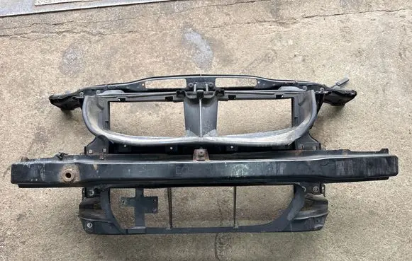 BMW 3 E90 E91 Radiator support slam panel 7146645 6769132 66316769132