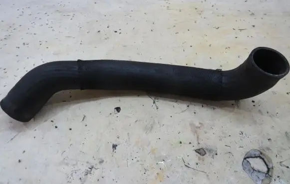 Toyota Auris E180 Intercooler hose/pipe