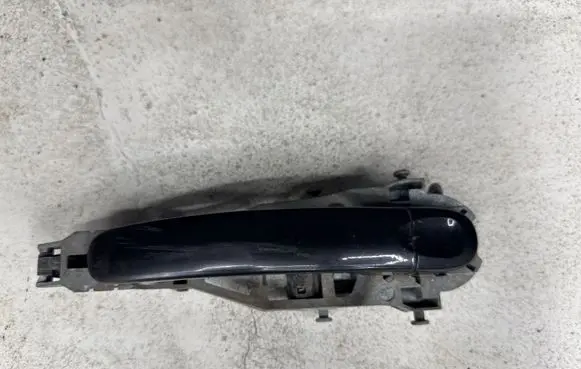 Volkswagen Golf V Rear door exterior handle 1K0837885A