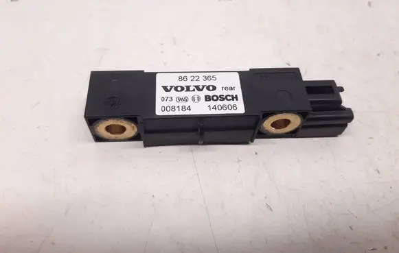 Volvo XC70 Airbag deployment crash/impact sensor 8622365 140606 008184