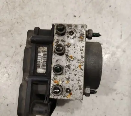Renault Megane II ABS Pump 8200737985 0265800519