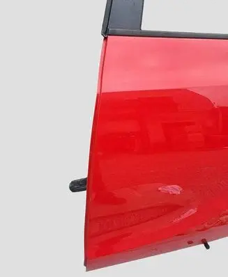 Opel Zafira C Rear door