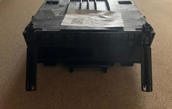 Audi Q7 4L Glove box 4L0864981E