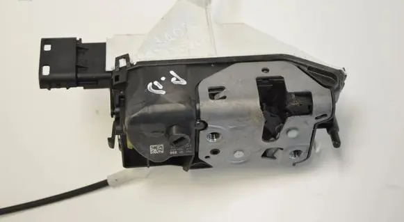 Peugeot 5008 Front door lock 3155A0519I7