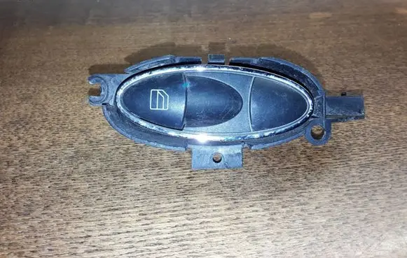 Mercedes-Benz E W211 Electric window control switch NOCODE
