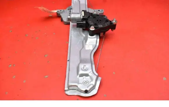 KIA Sportage Rear door window regulator with motor 82450R2000