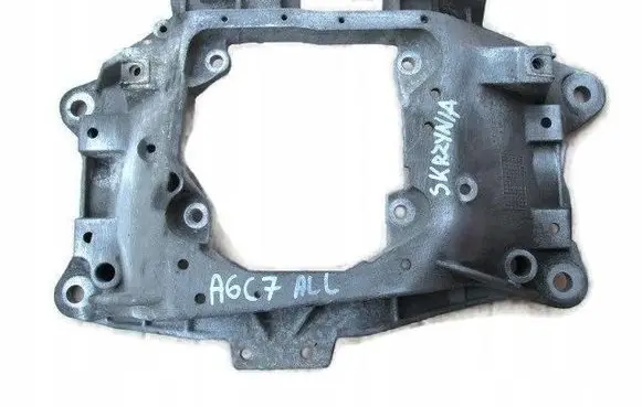 Audi A6 C7 Gearbox mounting bracket
