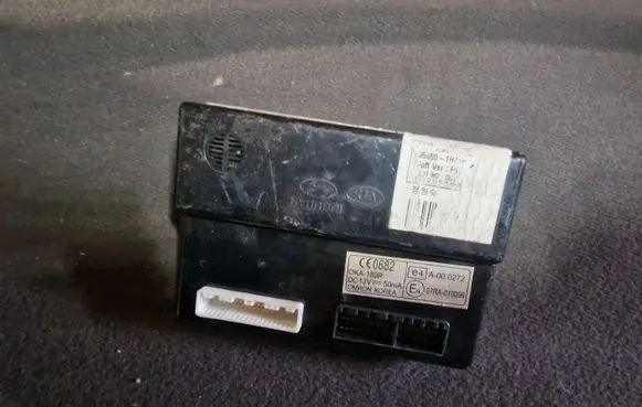 Ford Focus Comfort/convenience module 97RA000272