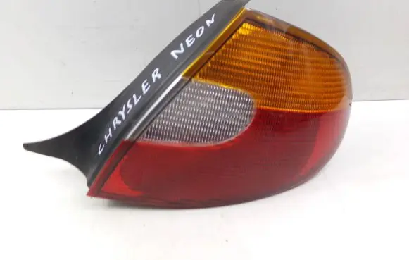 Chrysler Neon II Rear/tail lights 5288528AI