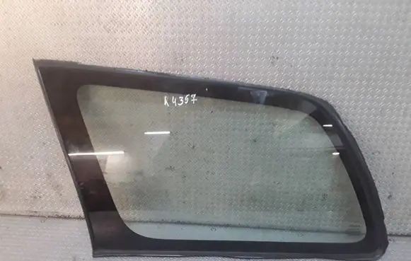 Toyota Corolla E120 E130 Rear side window 