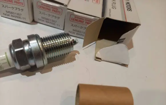 Mitsubishi Space Star Spark plug MS851357