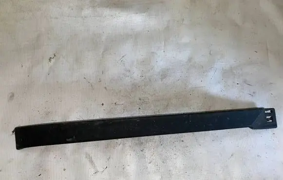 Mercedes-Benz ML W163 Under headlight/headlamp trim 1638260177 A1638260177