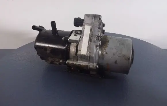 Citroen C5 Power steering pump 9657739080