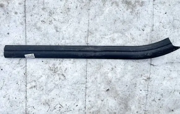 BMW 6 E63 E64 Front sill trim cover 51477008932 223399