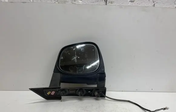 Hyundai H-1, Starex, Satellite Front door electric wing mirror E11025417