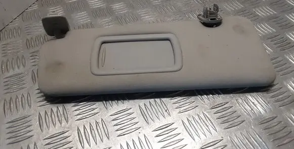 Renault Latitude (L70) Sun visor