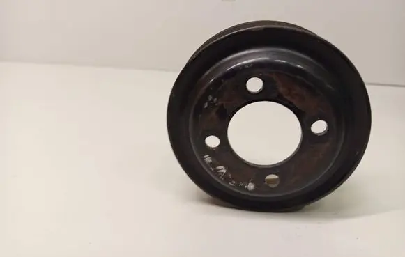 Toyota Hilux (AN10, AN20, AN30) Water pump pulley 