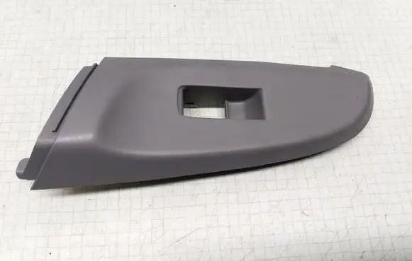 Nissan Almera N16 Rear door window switch trim 82961BM700LH