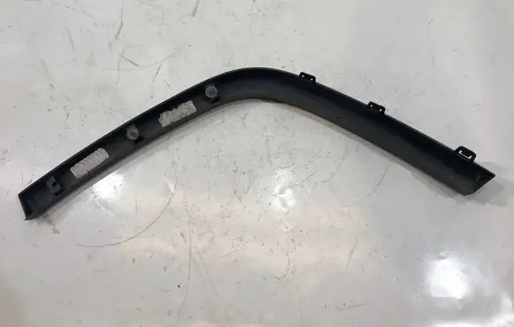 Jeep Cherokee Front arch trim 