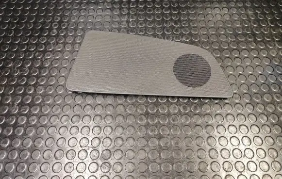 Audi A8 S8 D4 4H Parcel shelf speaker trim grill 4H0863487a