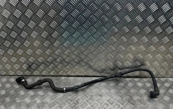 Mercedes-Benz C W205 Engine coolant pipe/hose A2055000700