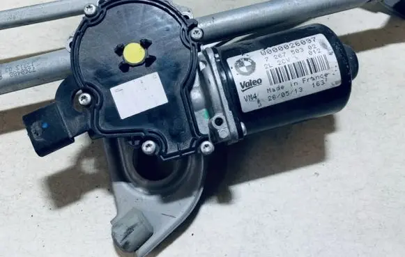 BMW 3 F30 F35 F31 Wiper motor 726750302 w000026097