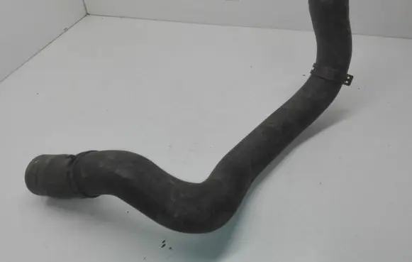 Volkswagen PASSAT B6 Engine coolant pipe/hose 3C0122101BE