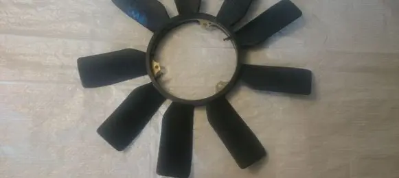 Mercedes-Benz E W124 Fan impeller 1112000023